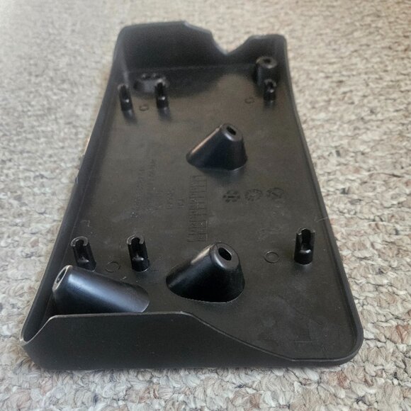 22-24 MERCEDES BENZ C Class & AMG C43 FRONT LICENSE PLATE BRACKET [#A2068856701] - Picture 4 of 5